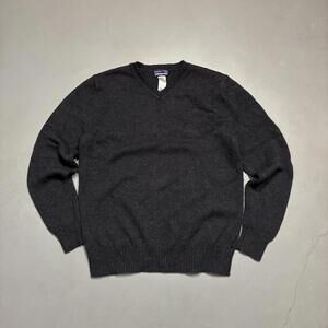 Patagonia Lambswool V Neck Sweater Knit Wool Black Men’s M